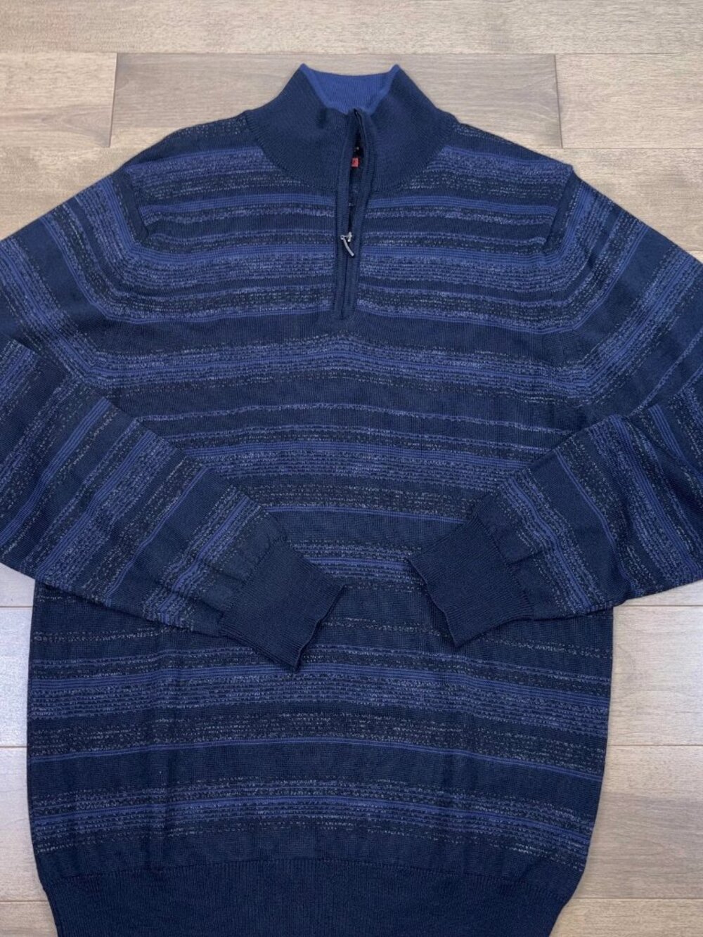 MONDAGO MILANO men's wool sweater size Medium - Picture 2 of 2